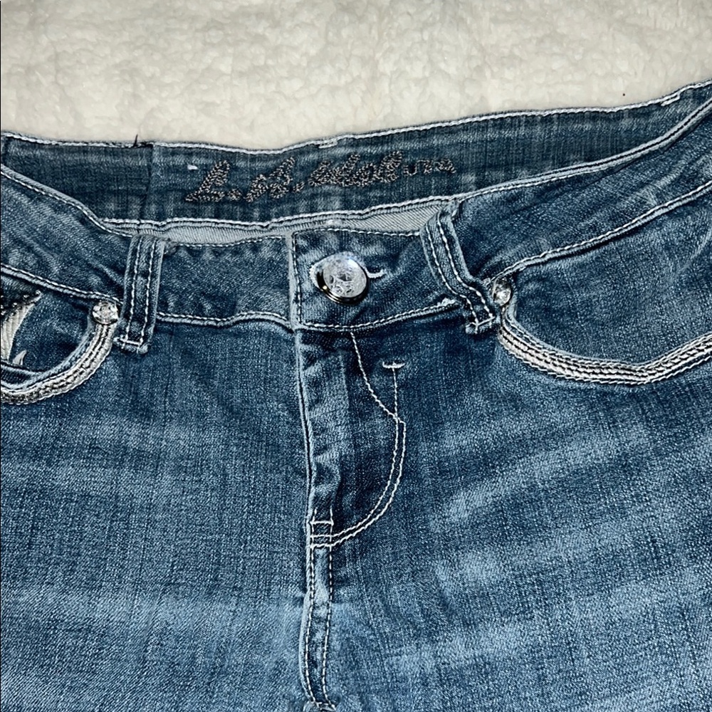 L.A. Idol Blue Skinny Jeans with Embroidered Design - Picture 8 of 15